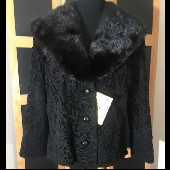 Broadtail Jacket w/Large Black Mink Collar - Picture 3 of 9
